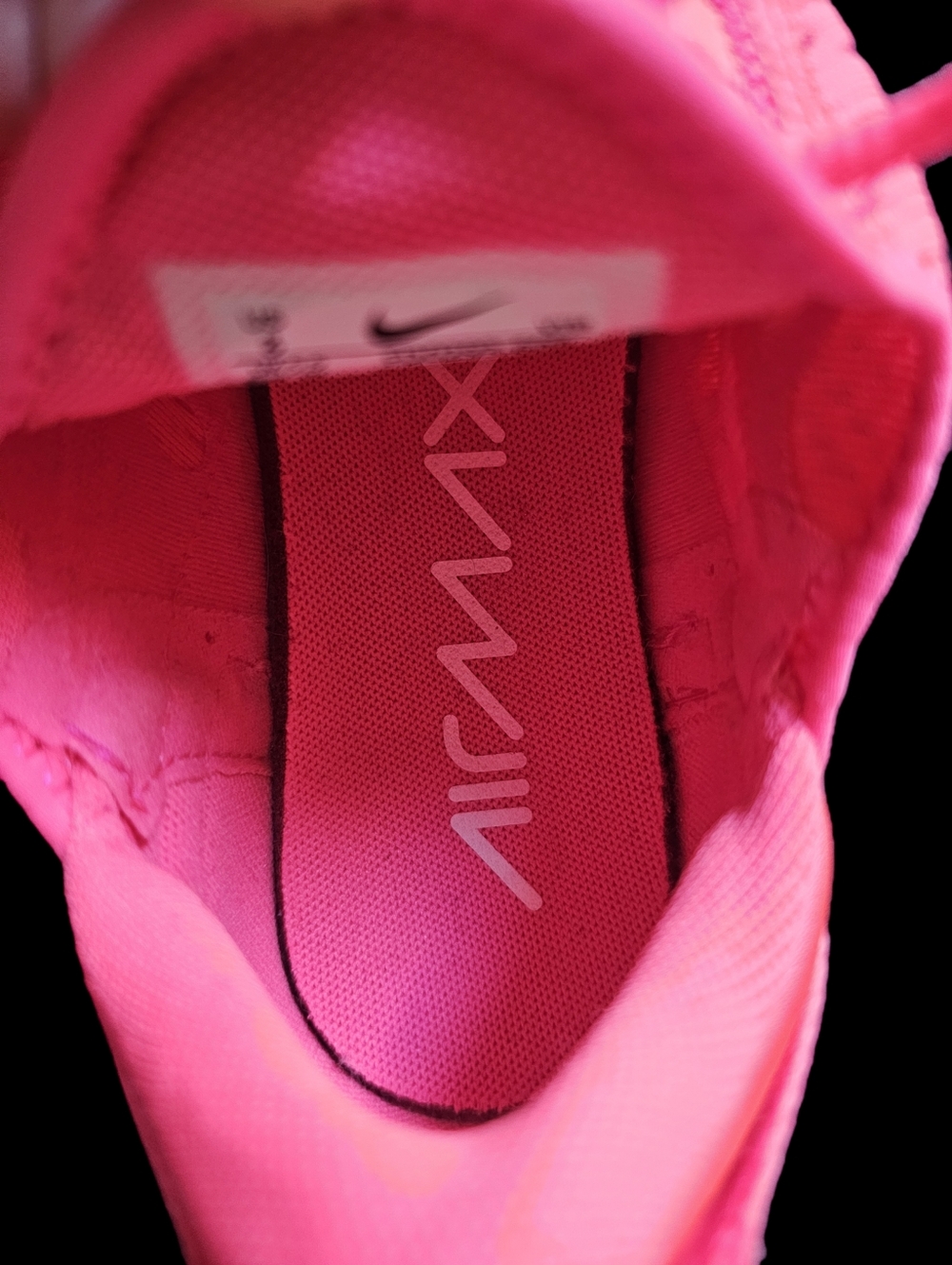 Nike Air Max 270 Neon Pink Sneaker Shoe Sz 8 - Picture 9 of 11